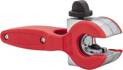 Value Collection - 1/8" to 1/2" Pipe Capacity, Tube Cutter - Cuts Copper - Benchmark Tooling