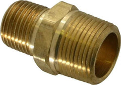 Parker - 3/4 x 1/2 Male Thread, Brass Industrial Pipe Hex Nipple - MNPTF, 1,000 psi - Benchmark Tooling