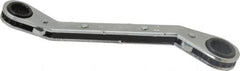 Proto - 3/8" x 7/16" 12 Point Reversible Ratcheting Offset Box Wrench - Double End, 5-1/4" OAL, Steel, 25° Offset - Benchmark Tooling