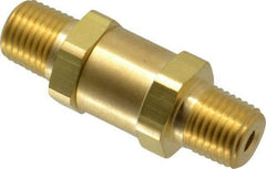Parker - 3,000 Max psi, 1/4" Pipe, MNPT x MNPT End Connections, Brass Instrumentation Filter - Micro Rating 1, Viton Seal - Benchmark Tooling