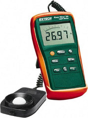 Extech - AAA Batteries, 40 to 40,000 FC, LCD Display, Silicone Photodiode Light Meter - 3 Accuracy, Compatible with All Visible Light Lighting, Built In Memory - Benchmark Tooling