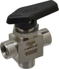 Parker - 1/4" Pipe, FNPT x FNPT x FNPT End Connections, Stainless Steel, Three Way, Instrumentation Ball Valve - 3,000 psi WOG Rating, Wedge Handle, PFA Seat - Benchmark Tooling