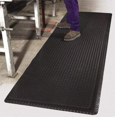 PRO-SAFE - 75' Long x 2' Wide, Dry Environment, Anti-Fatigue Matting - Black, Vinyl with Vinyl Sponge Base, Beveled on 4 Sides - Benchmark Tooling