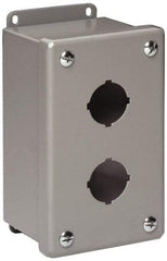 Cooper B-Line - 1 Hole, 1.203 Inch Hole Diameter, Stainless Steel Pushbutton Switch Enclosure - 4 Inch High x 3-1/4 Inch Wide x 3 Inch Deep, 12, 13 NEMA Rated - Benchmark Tooling