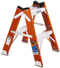 Werner - 1 Step, 2' High, Type IA Rating, Fiberglass Step Stand - 300 Lb Capacity, 21-1/8" Base Width - Benchmark Tooling