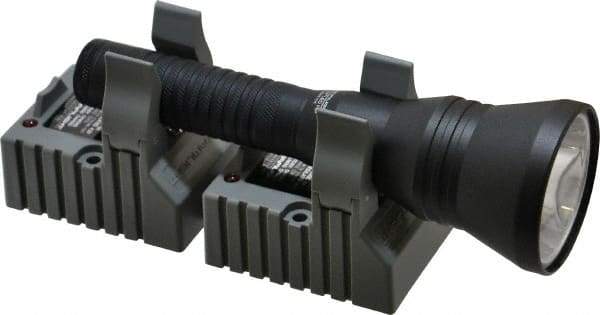 Streamlight - White LED Bulb, 615 Lumens, Industrial/Tactical Flashlight - Black Aluminum Body, 1 Lithium-Ion Battery Included - Benchmark Tooling