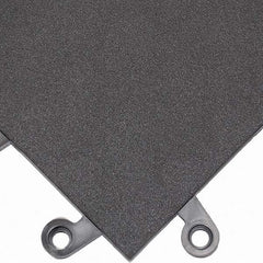 Wearwell - 1 10-Piece 18" Long x 18" Wide x 7/8" Thick, Anti-Fatigue Modular Matting System - Benchmark Tooling