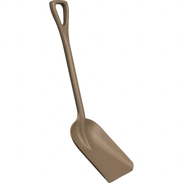 Remco - 14" High x 11" Wide Square Plastic Shovel - 38" Long Plastic D-Grip Handle, No Step - Benchmark Tooling