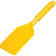 Carlisle - Sparta Yellow Nylon Mixing Paddle without Holes - 13-1/2" Overall Length - Benchmark Tooling