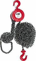 CM - 2,000 Lb Lifting Capacity, 15' Lift Height, Hand Hoist - Made from Chain, 37' Overhaul to Lift 1', 77 Lb Avg Pull to Lift Rated Load, 1 Chain - Benchmark Tooling