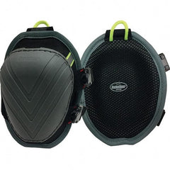 Bucket Boss - Knee Pads Strap Type: Buckle Hard Protective Cap: No - Benchmark Tooling