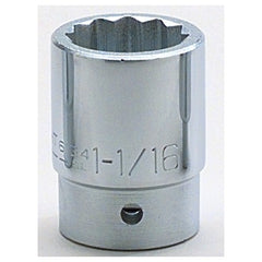1-1/16″ 3/4 DR STD SOCKET 12PT - Benchmark Tooling