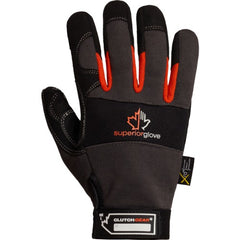 All-purpose mechanic gloves with a strong grip, optimized for wet or cold conditions