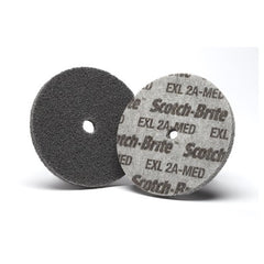 Scotch-Brite EXL Unitized Wheel XL-UW 2A Medium 3″ × 1/4″ × 1/4″ - Benchmark Tooling