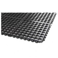 3' x 3' x 5/8" Thick Drainage Mat - Black - Grit Coated - Benchmark Tooling