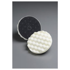 ‎3M Finesse-it Buffing Pad 01912 5-1/4″ White Foam - Benchmark Tooling